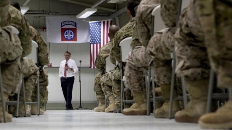 US troops in Iraq increasingly active as Mosul battle nears