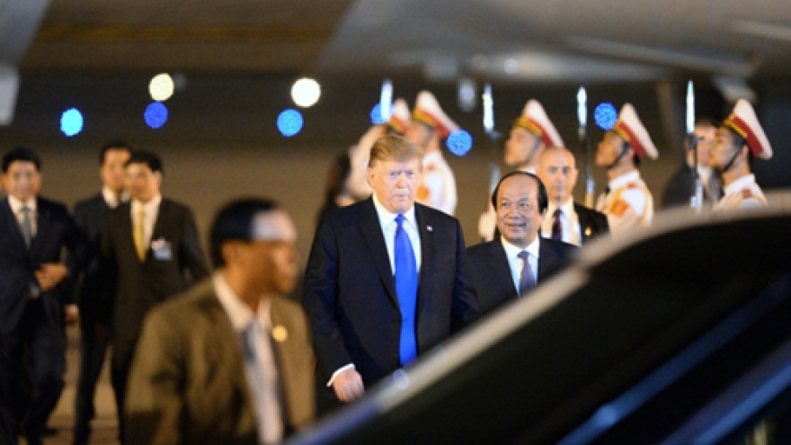 US President Donald Trump arrives in Vietnam
