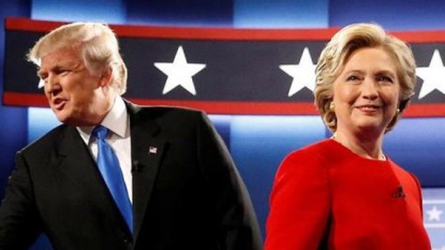 Americans anticipate 2nd presidential debate