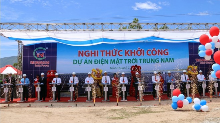 Work on VND5 trillion solar power plant starts in Ninh Thuan