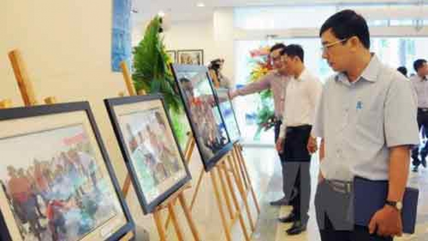 VNA displays photos on Truong Sa archipelago