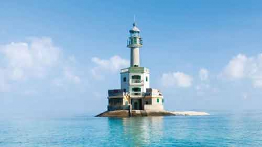 Lighthouse keepers on Truong Sa archipelago