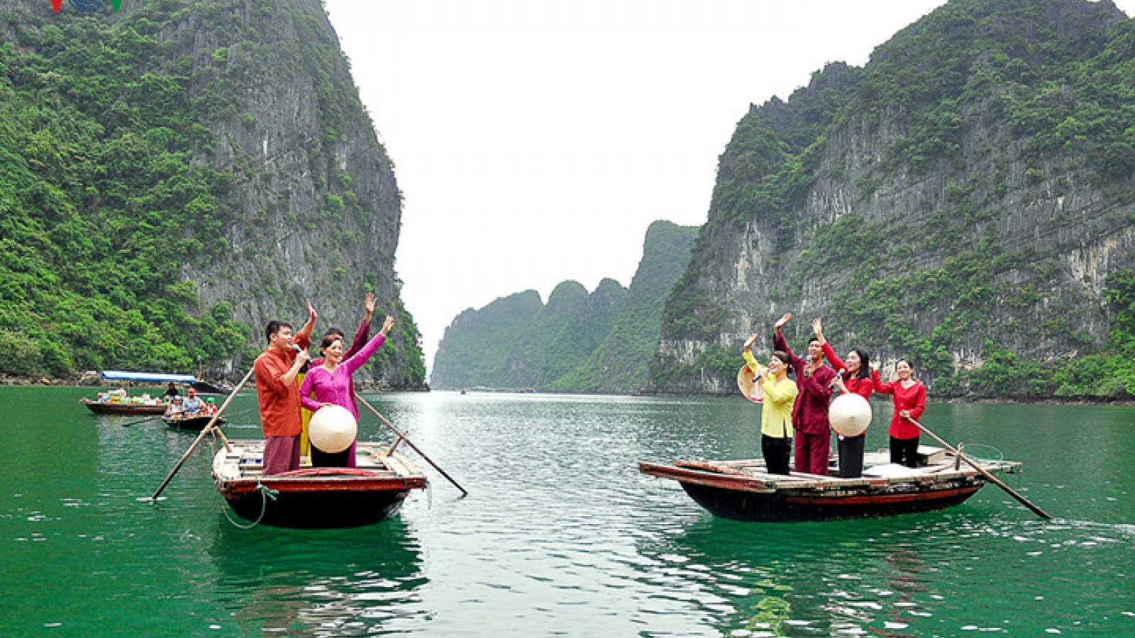 Livelihood and cultural preservation of Ha Long floating villages