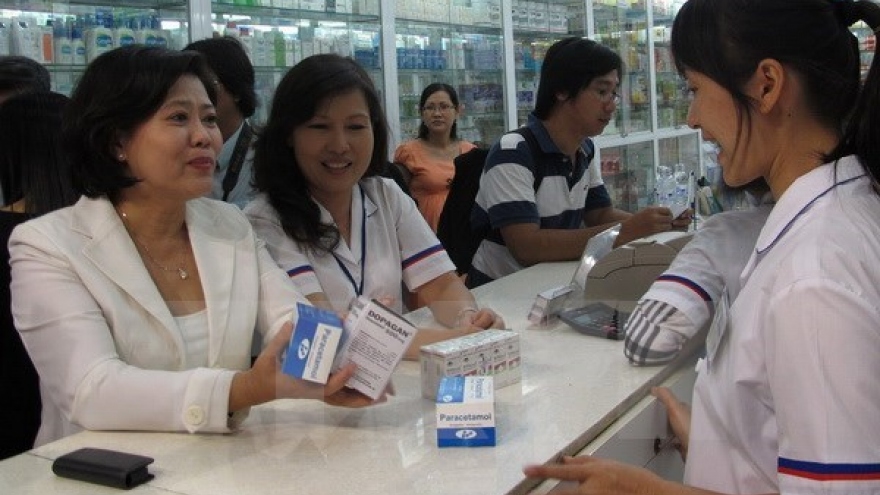 
        Ministry discusses pharmaceutical industry development strategy
                              