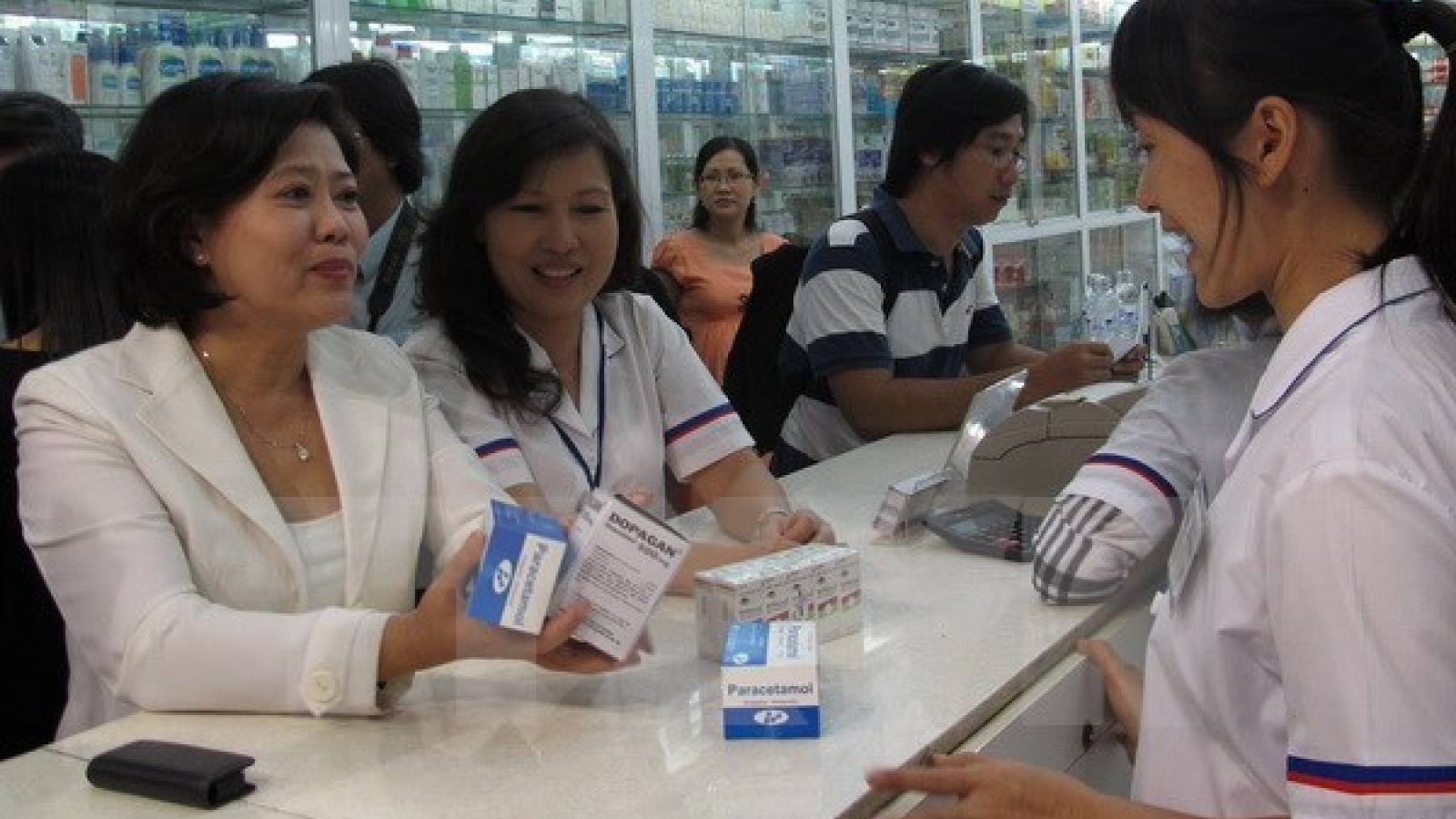 Ministry discusses pharmaceutical industry development strategy