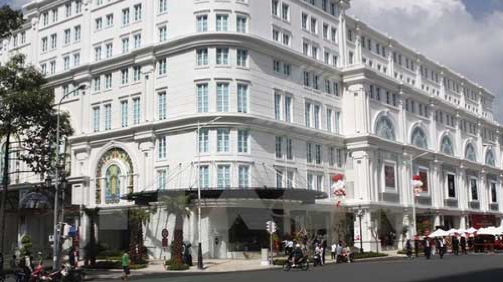 Savills offers residential sales, leasing services for foreigners