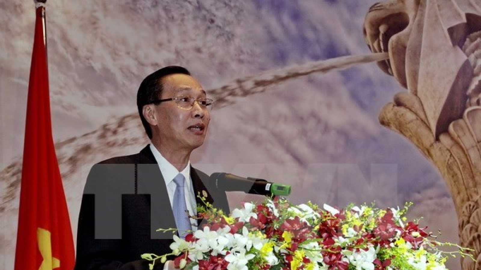 HCM City authorities vow to facilitate British investment