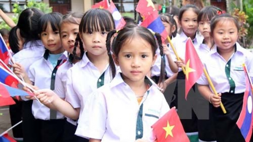 Nguyen Du school in Vientiane launches new school year
