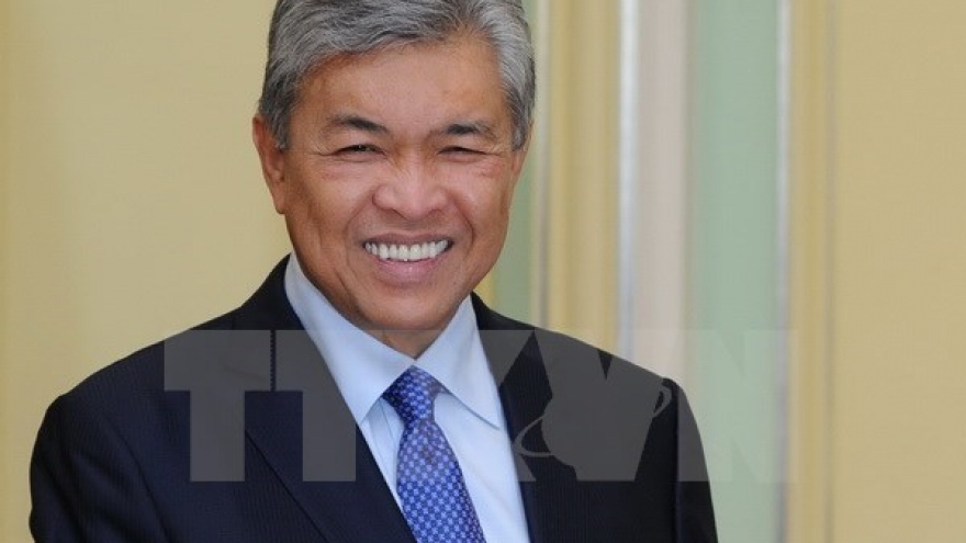 Malaysia stops recruitment of new foreign workers
