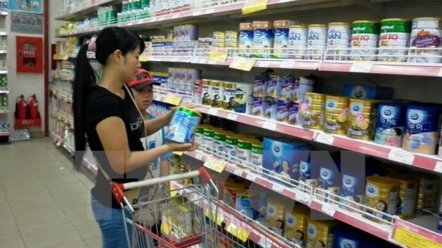Hanoi takes action to better protect consumers’ rights