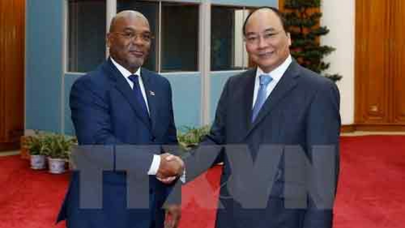 Vietnam, Mozambique share interest in coastal transport