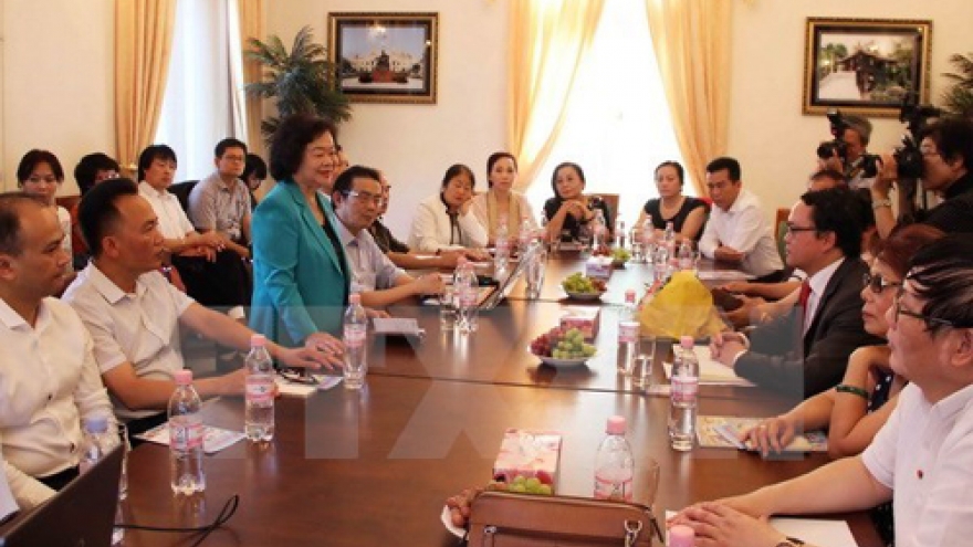 Vietnamese in Germany raise fund for mountainous, island people