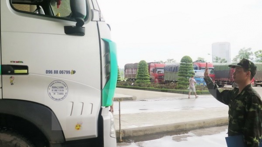 International seminar spotlights cross-border road transport