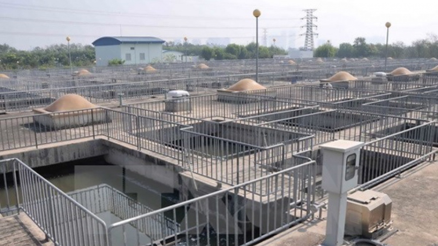 
        Hanoi: Nearly 3.7 billion VND invested in Red River water plant
                              