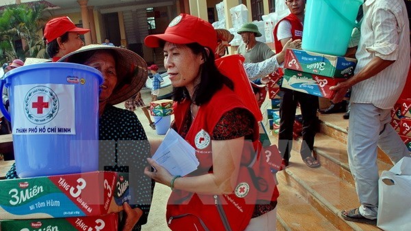 Embassy in Japan holds fundraiser for flood victims at home