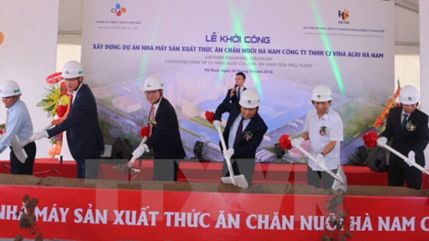 CJ Group breaks ground on feed plant in Ha Nam Province