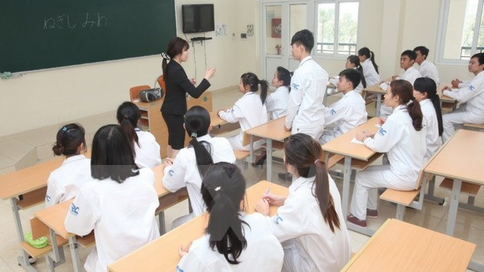 Ministry tightens regulations on guest worker providers