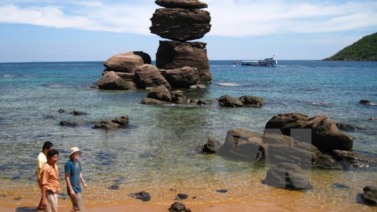 Kien Giang welcomes 335,000 tourists in January