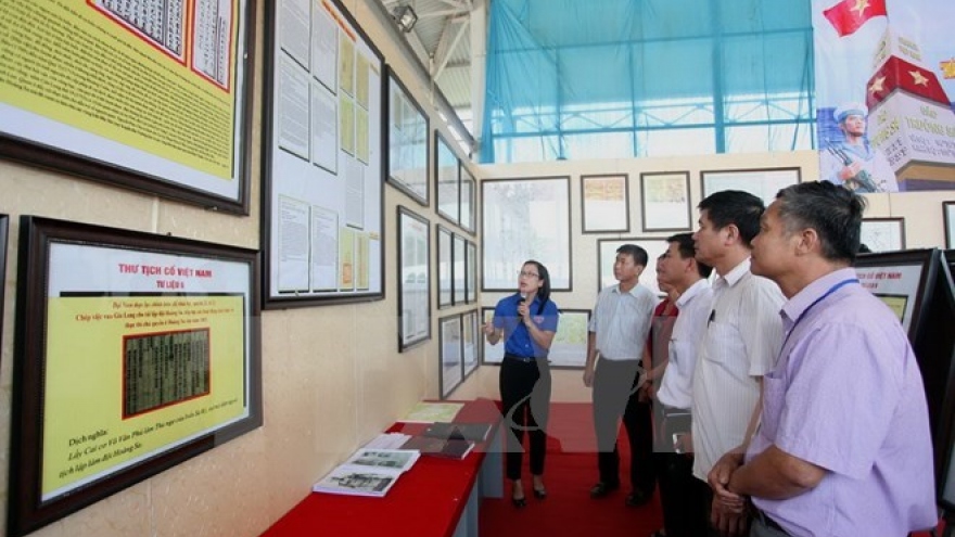 Quang Tri celebrates World Oceans Day with exhibition on islands