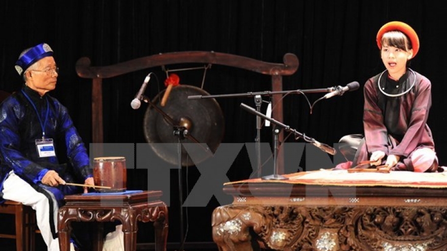 Ca tru introduced to tourists to Quang Binh