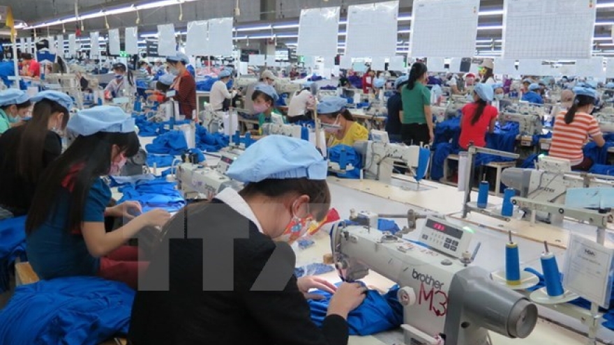 Garment exports likely to hit US$31 billion in 2017