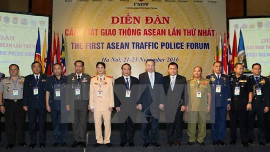 ASEAN police share experience in enduring traffic safety