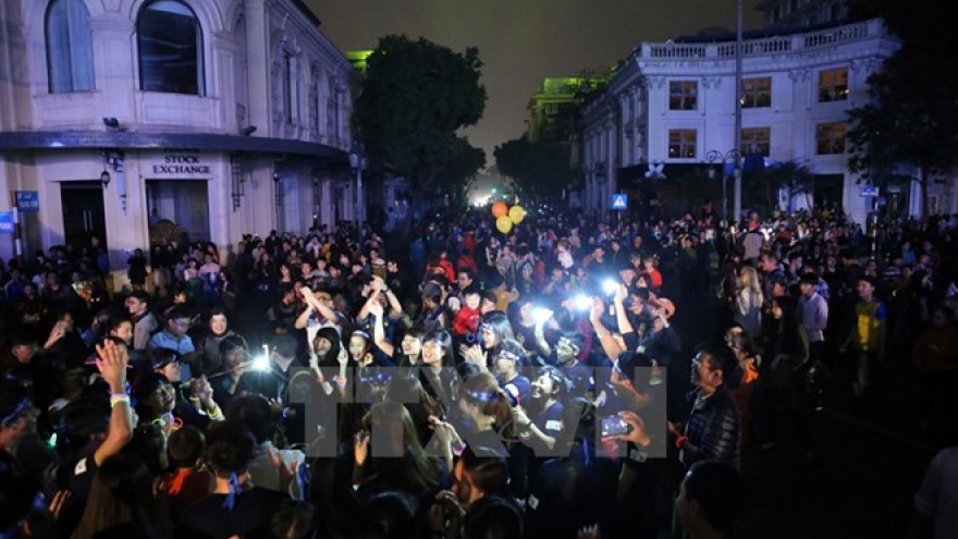 Earth Hour campaign 2017 launched in Hanoi