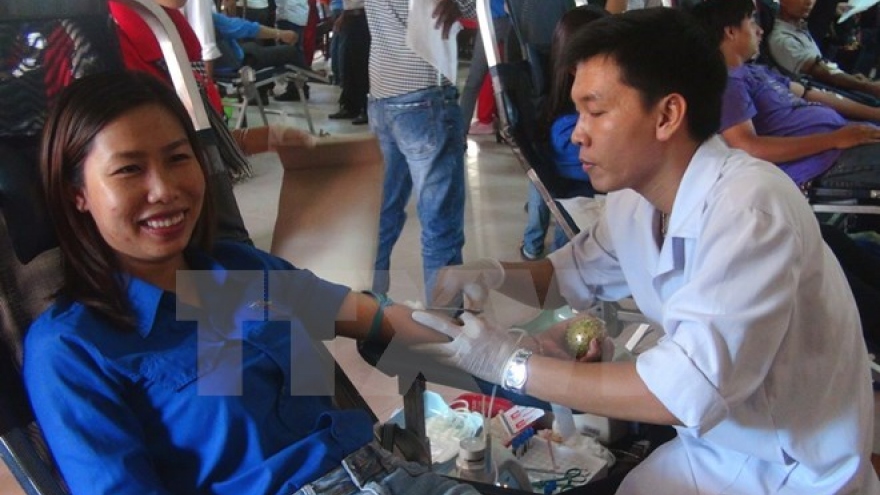 Lao Red Cross officials trained in Hanoi