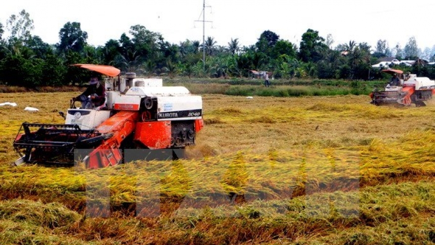 Vietnam earns US$27.3 bln from export in two months