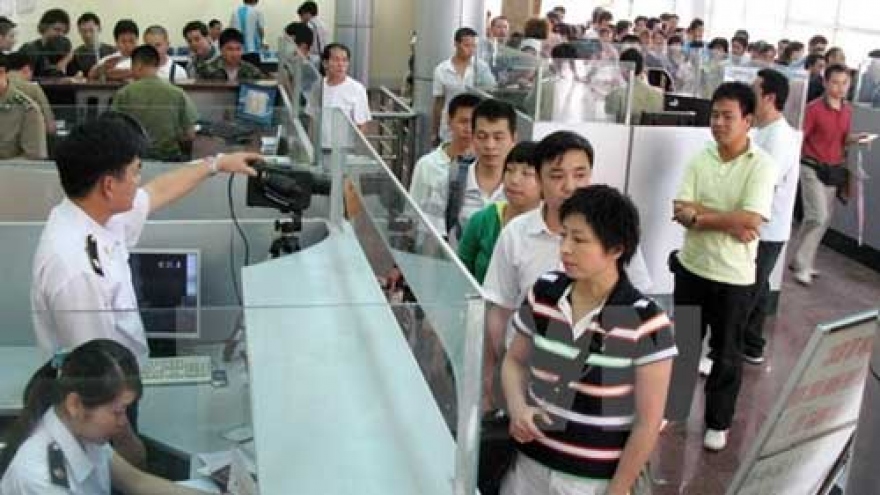 Tours for border pass holders piloted in Mong Cai city