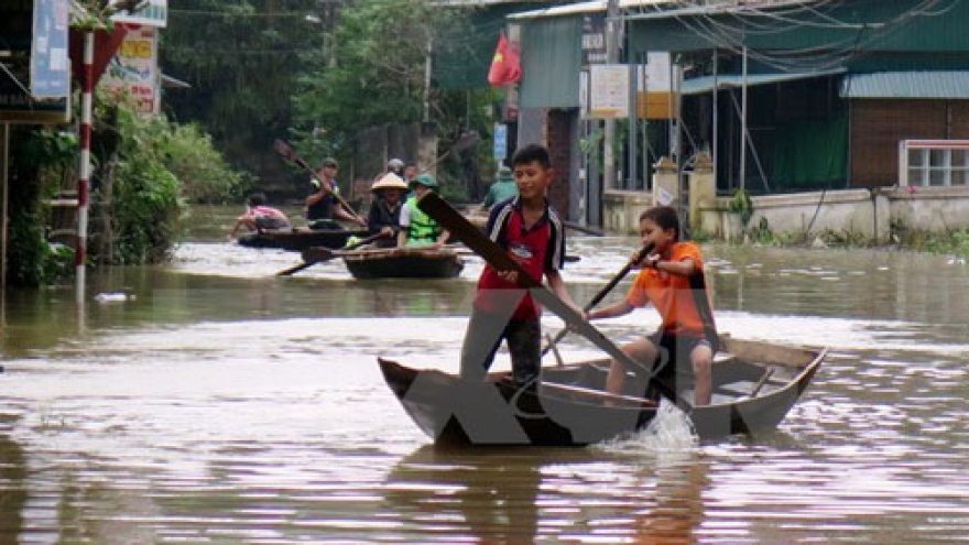 
        Floods kill four in central region, more torrential rains forecasted
                              