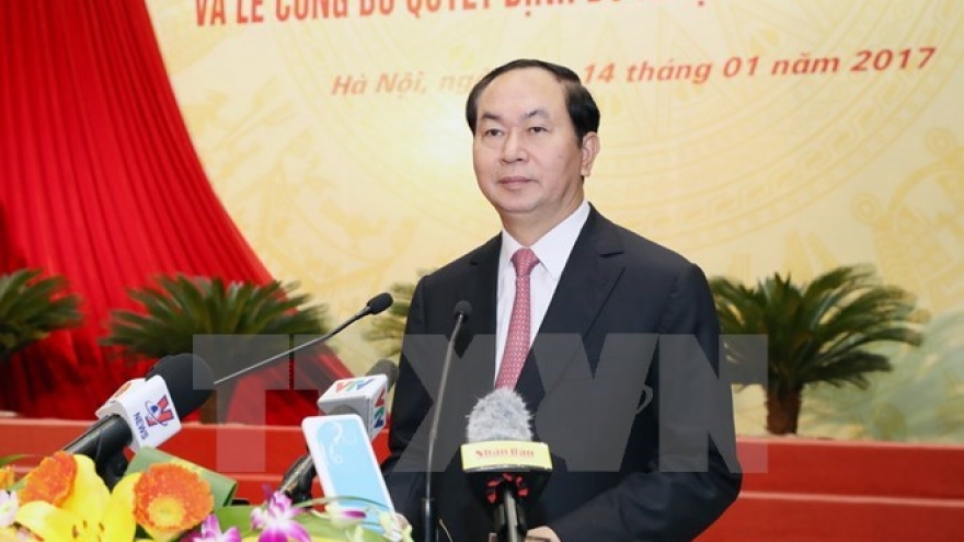 Courts must stringently handle corruption cases: President
