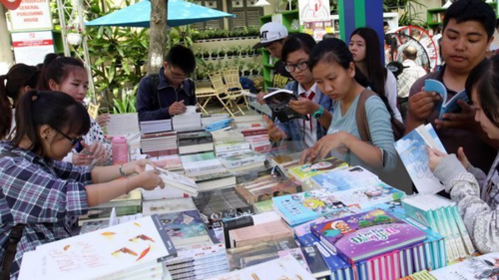 HCM City to officially unveil book street on Jan. 9