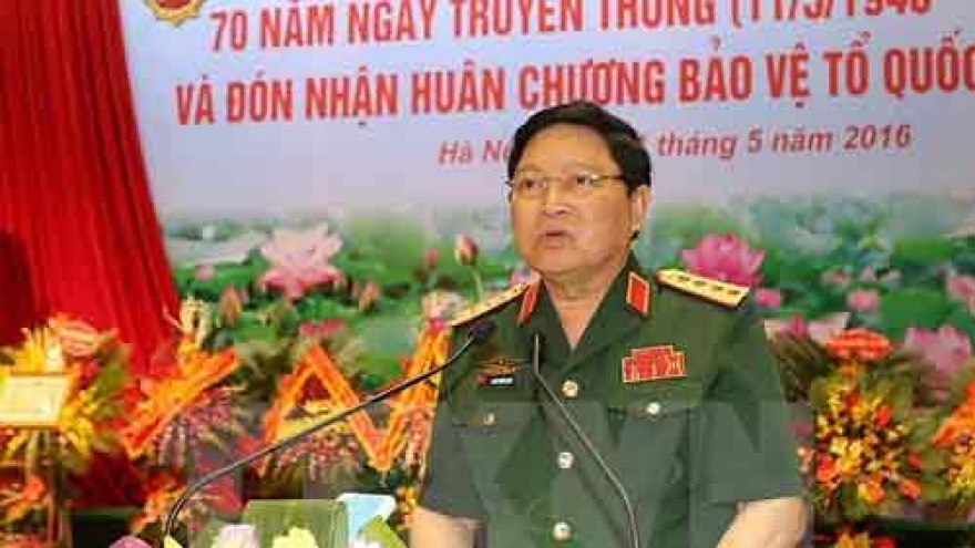 Defence minister pays official visit to Laos, attends ADMM-10