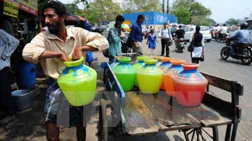 Cambodia delivers clean water to drought-impacted areas