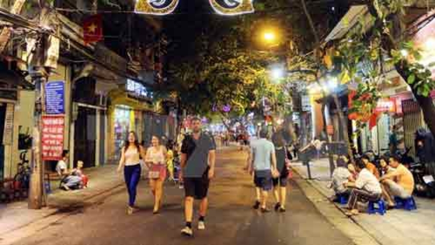 Exhibition highlights cooperation between Hanoi, Toulouse