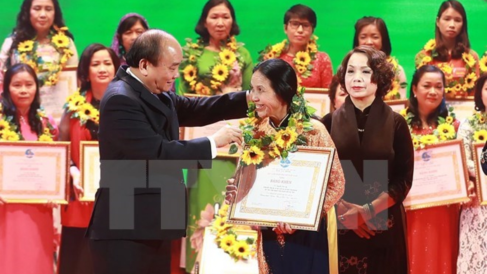 Programme honours Vietnamese women