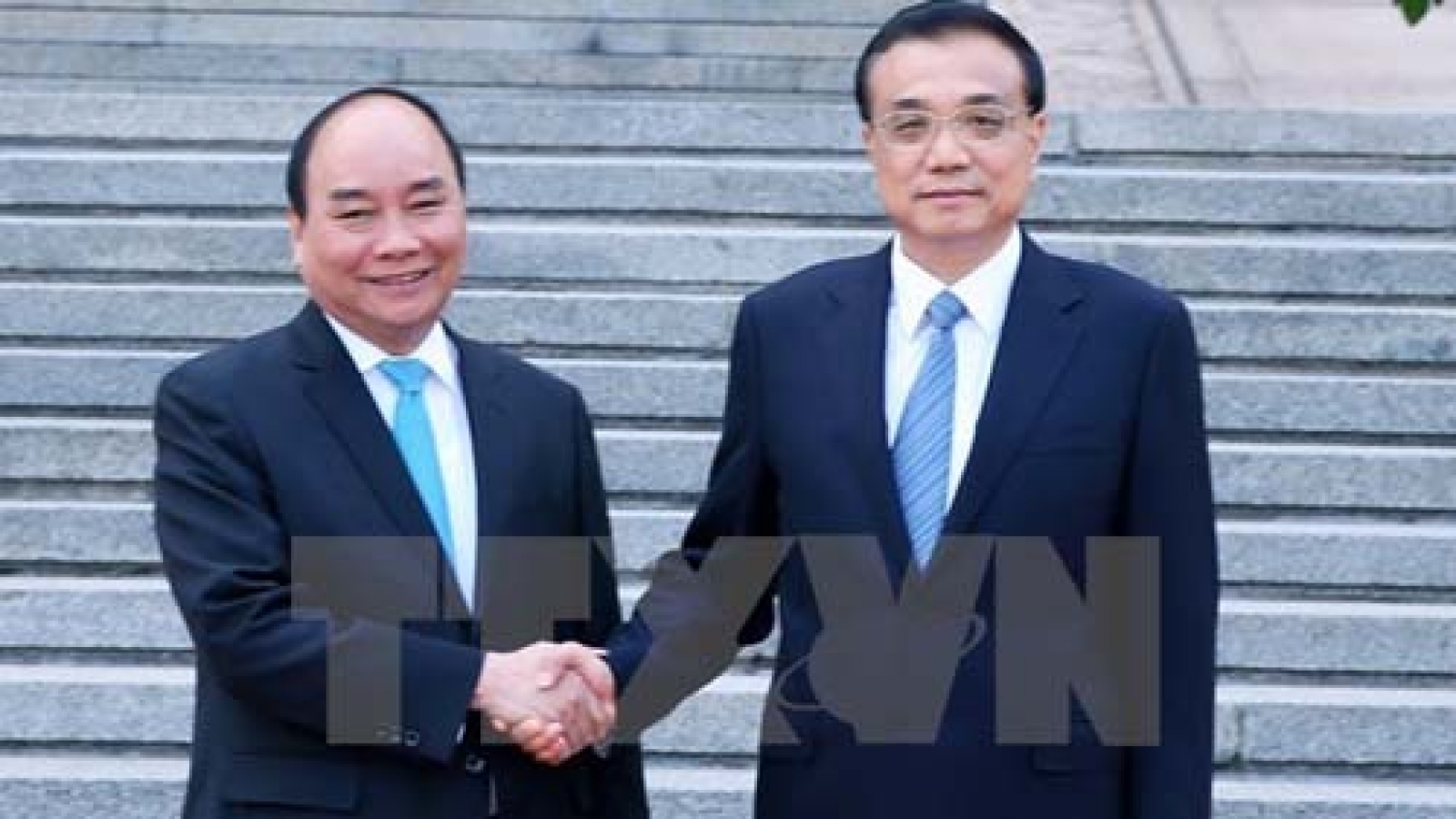 China, Vietnam issue joint communiqué on PM’s China visit