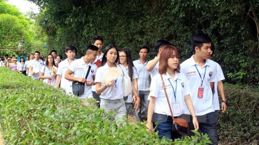Summer camp for young Vietnamese expatriates