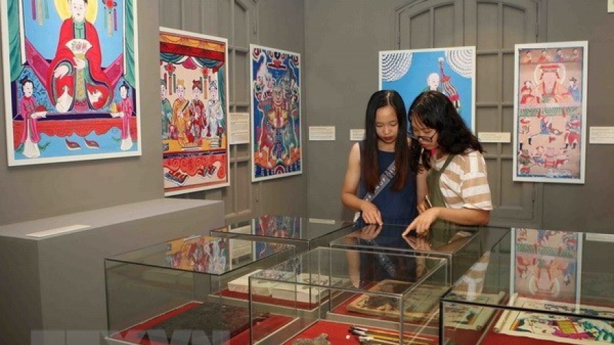 Vietnamese folk paintings displayed in Thang Long Citadel