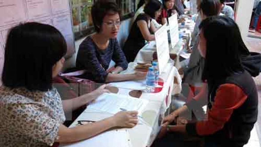 HCM City needs 25,000 labourers in August