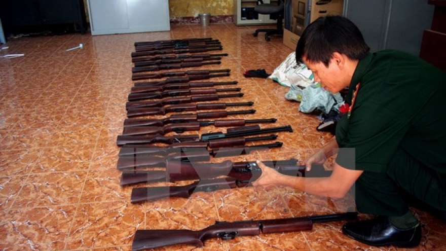 Trafficked guns detected at Noi Bai airport