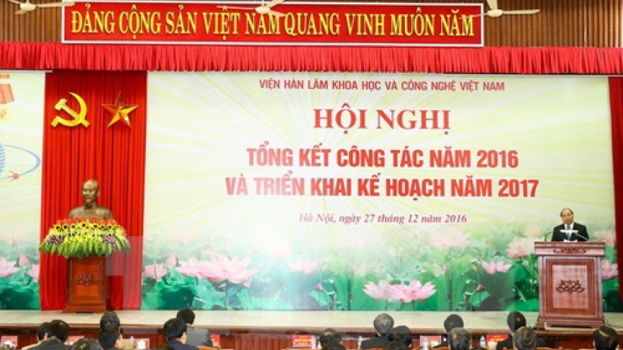 Vietnam social academy urged to solve social concerns