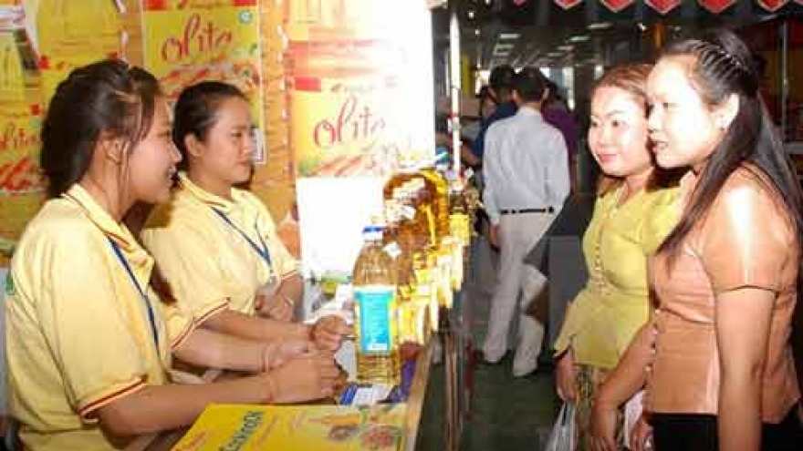 Vietnam-Lao Trade Fair 2015 opens