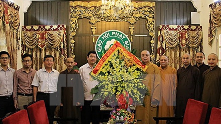 Vietnam Buddhist Sangha congratulated on Vu Lan festival