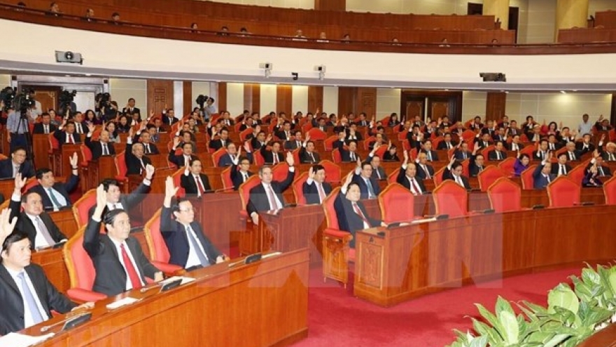 Sixth working day of Party Central Committee’s 11th plenum