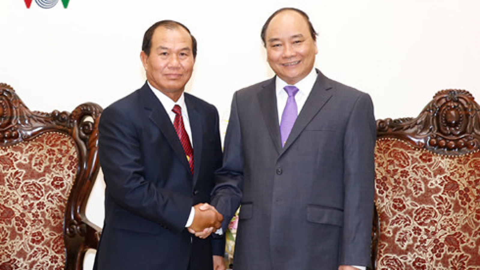 PM backs Vietnam-Laos justice cooperation