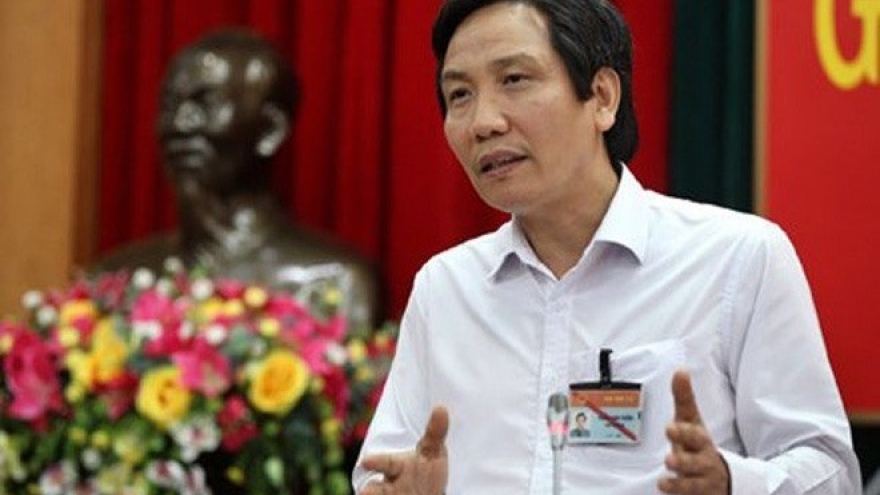Incompetent civil servants must be replaced: official