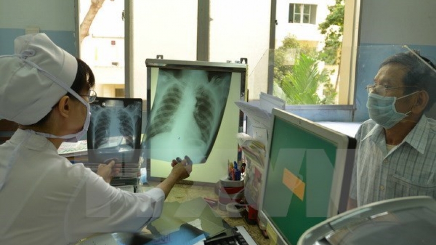 Vietnam aims to reduce number of tuberculosis patients