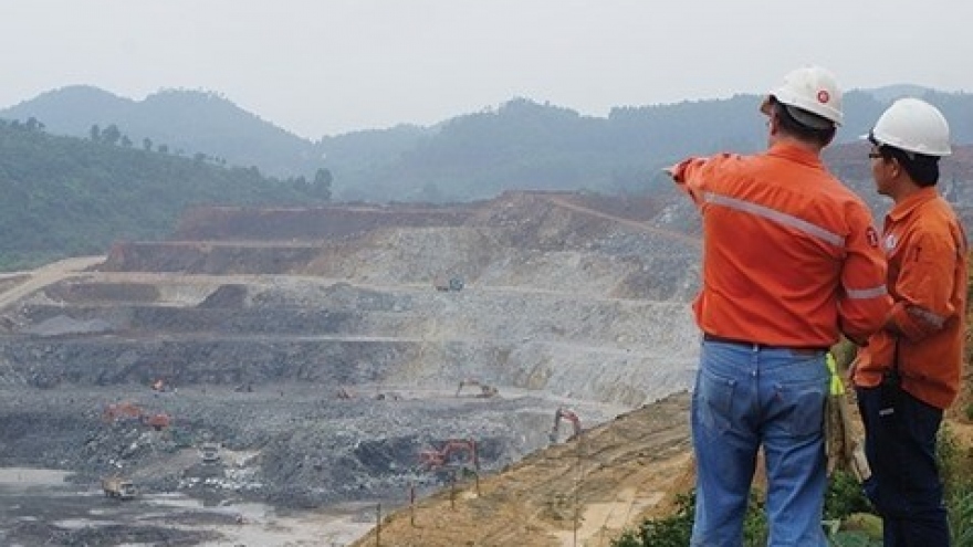 India in talks to buy part of Vietnam tungsten mine